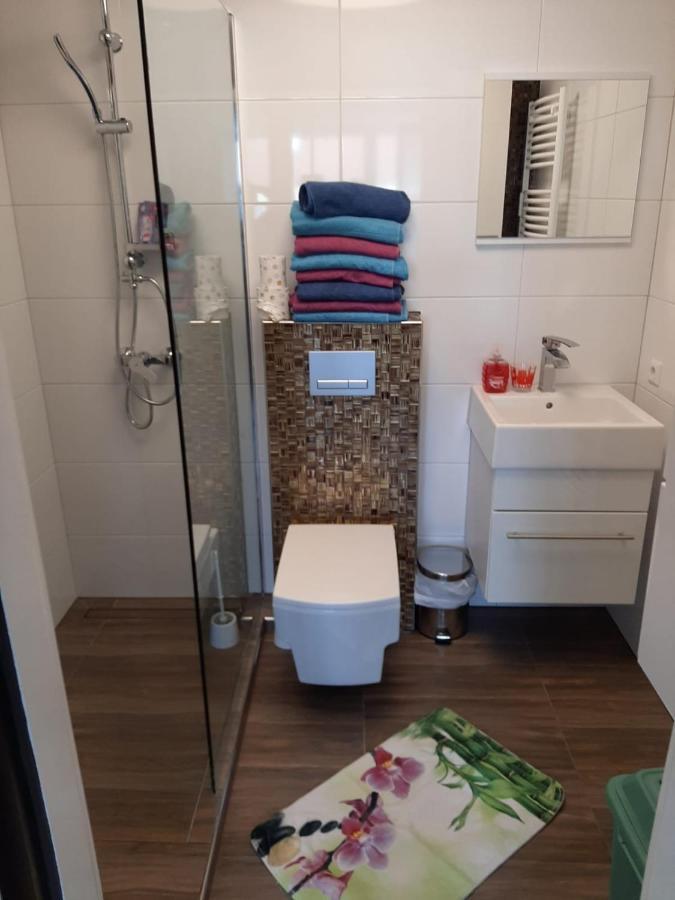 Апартаменти Barbarossa 3Zimmer 100M2 Bis Zu 7 Personen Мерсбург Екстер'єр фото
